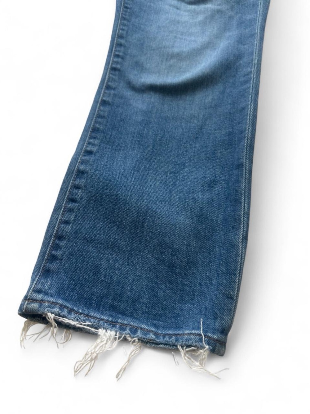 Madewell Women’s Medium Blue Straight-Leg Jeans with Brown Patch - Picture 5 of 8